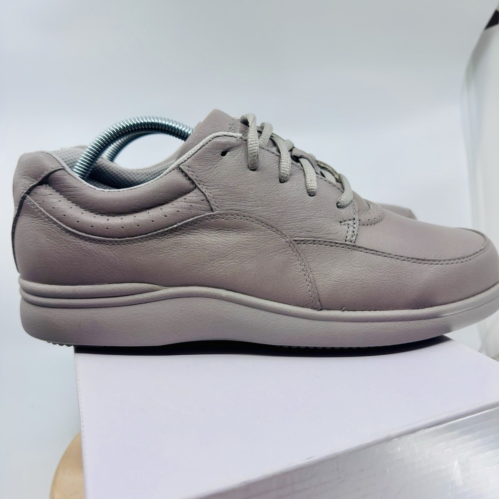Hush Puppies Power Walker Shoes Womens 11 Dove Gray Leather Walking Comfort New - Picture 3 of 8